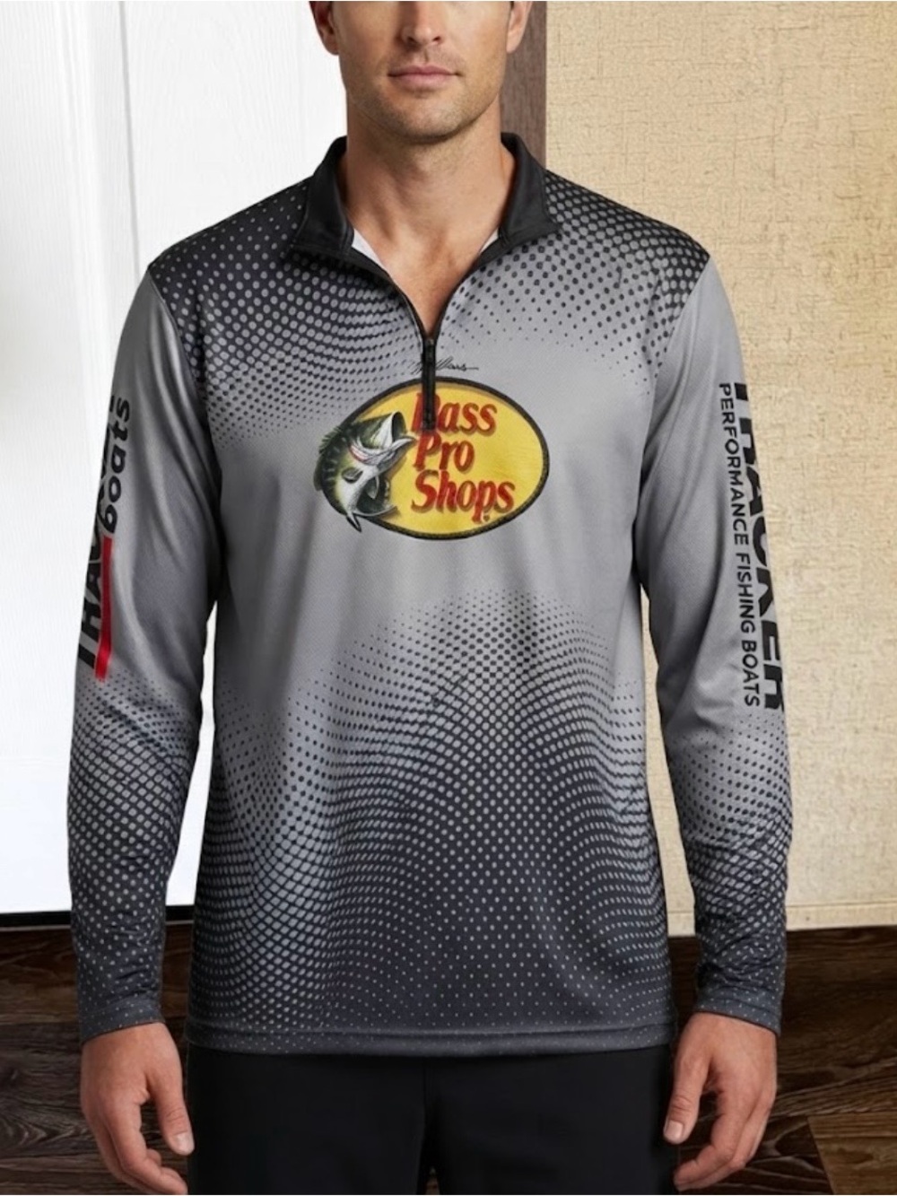 Bass Pro Shops Men’s Gray Performance Rash Guard with Logo
